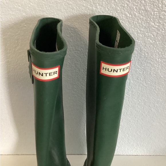 Hunter Classic Forest Boots - Picture 2 of 7